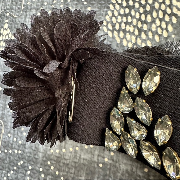 J. Crew Embelleished Black Elastic Waist Belt Small - Picture 6 of 6